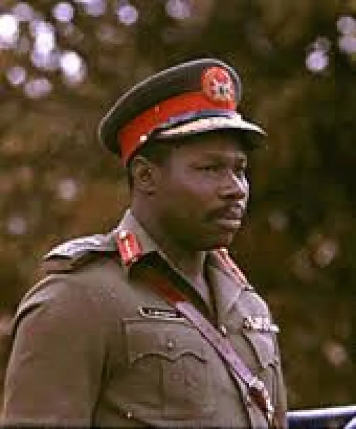 Military Command!! All Stand! Sit! : Obasanjo Ordered Obas, Say He Can Never Apologize To Them, Describes Wife As Impostor