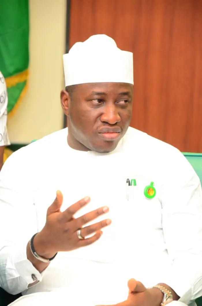 House Committee Frees 100 Inmates, Tackles Overcrowding in Nigerian Correctional Facilities – Hon. Ehindero Leads Reform Efforts