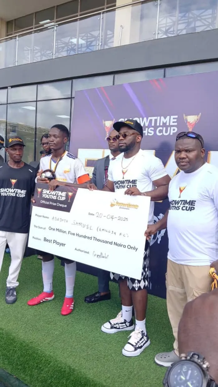 Emiloju FC Emerged Champions of Showtime Youth Cup ,Beat Oskey FC 3-1 & Pocket #14M*  *... Adedoye Samuel Ayobami Named MVP