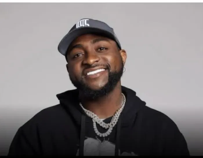 Na Me Dey Use the Jets Pass” – Davido Yarn Say Adeleke Family Get Two Private Jets Wey Dey Park Dey Wait for Am