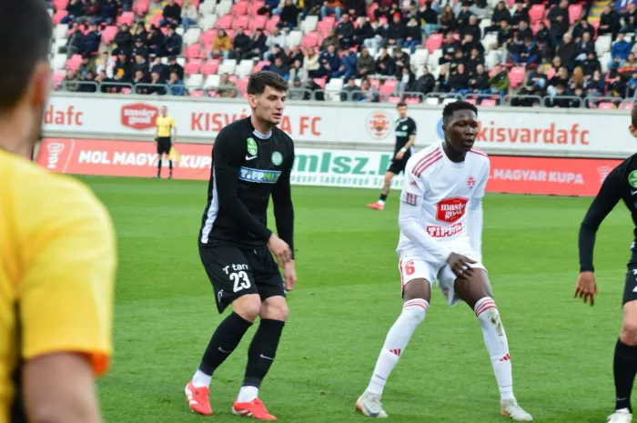 Olukismet FC Youngster Popoola Abdulrasaq Joins Top Hungarian Side Kisvarda FC