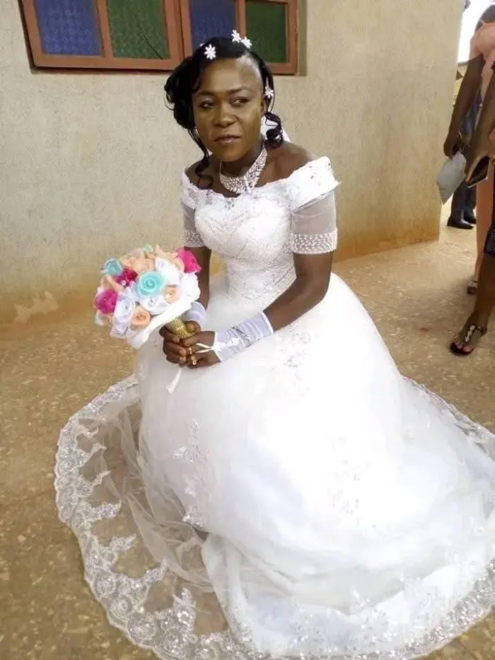 NSUKKA WOMAN BORN FIVE BABIES ON HER 5TH WEDDING ANNIVERSARY AFTER FIVE YEARS WITHOUT BELLE