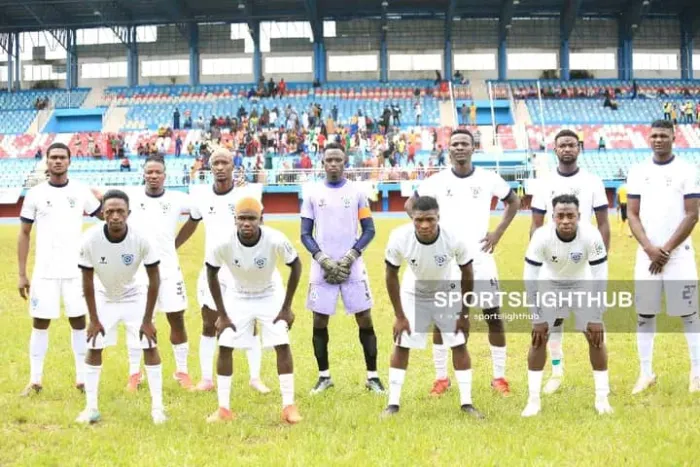 Unruly Yobe Stars supporters show their nasty behaviour in Asaba