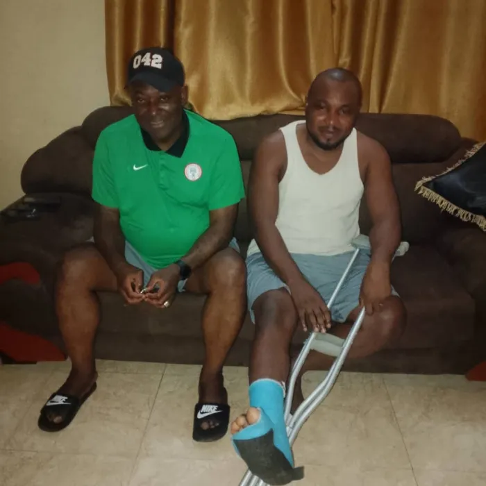 ANSFA Chairman, Chief Iloenyosi Visits All Stars Player Nwadike, Prays For Quick Recovery of Fractured Leg