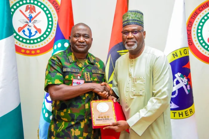 Chief Of Army Staff Honours Musa Kida On His Contributions To Growth Of Nigeria Basketball