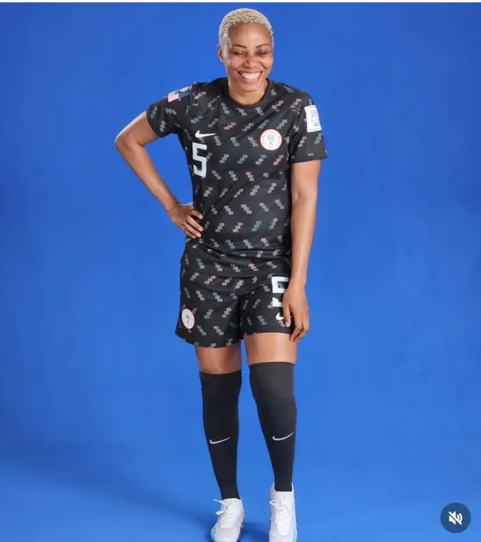 Nigerian Football Icon Onome Ebi Thank Fans for Outpouring of Love After Retirement Announcement