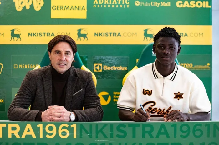 NK Istra Sign Nigerian Teenage Defender Mutari Momoh on Five-Year Deal