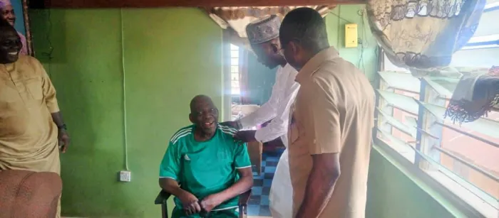 Shaibu Leads NIS Officials in Honouring a National Football Legend at Home ...Says, Onigbinde is synonymous with FiFA, CAF and Nigeria Football
