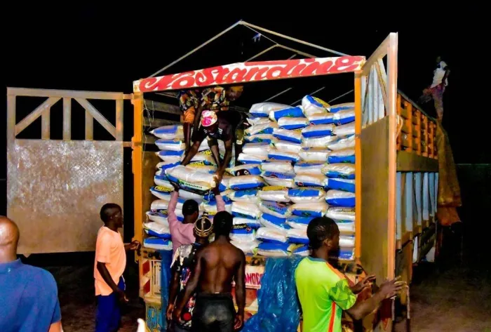 Tinubu Directs Renewed Hope Ambassadors to Distribute Rice Nationwide for Ramadan and Lent