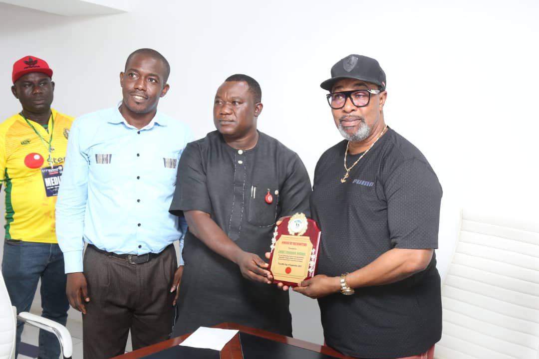 Okowa Laments Many States 'Came With More Athletes Than They Registered For'; Receives SWAN Award