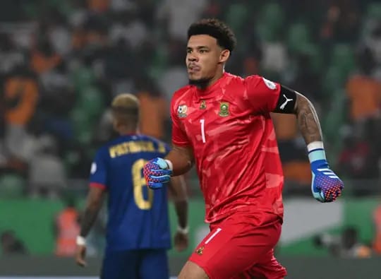 Heroic Williams saves South Africa on penalties to dump out Cape Verde