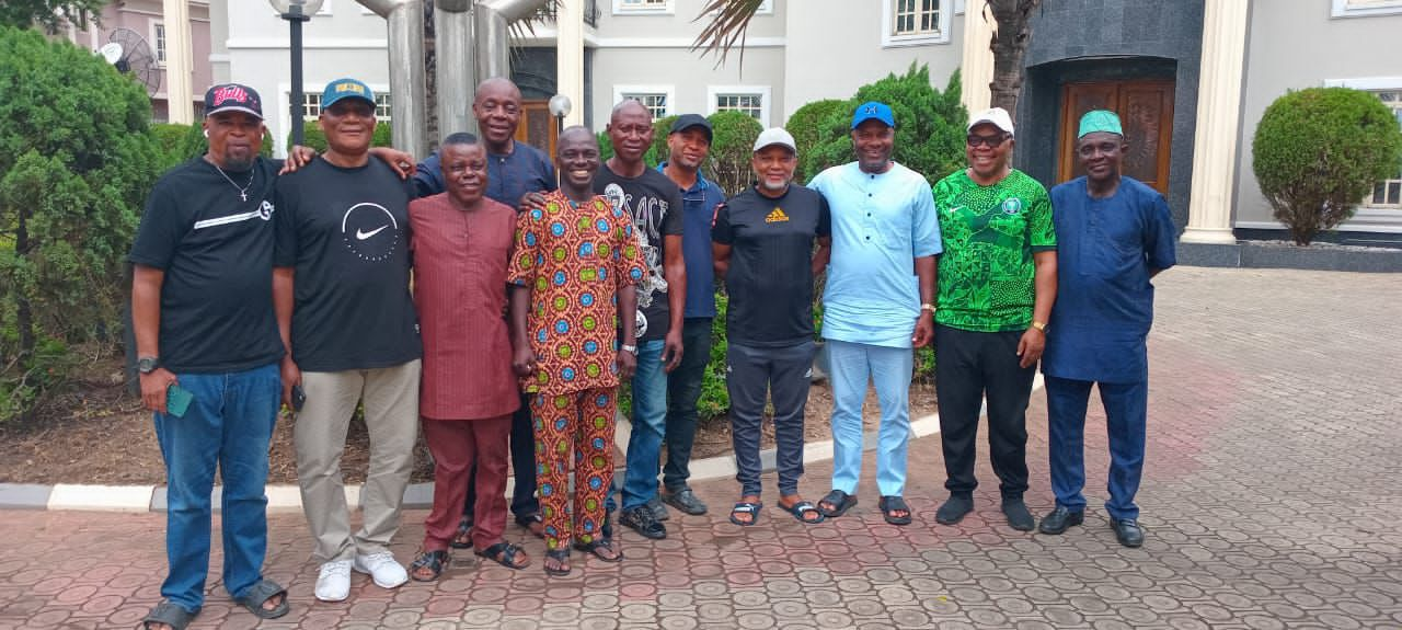 Lagos Legends Pay Condolence Visit To Late Senator Ifeanyi Ubah's Family