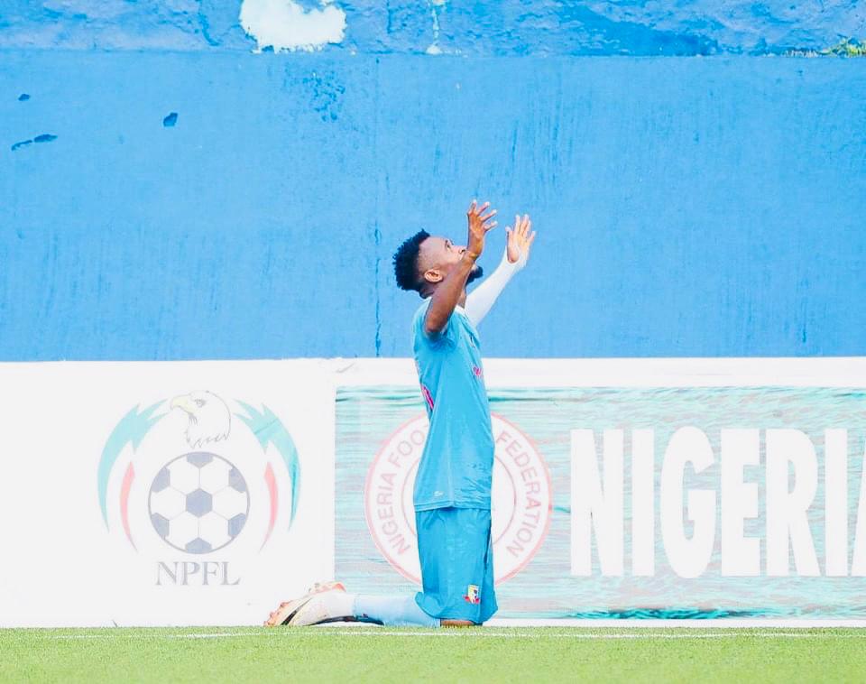 Remo Stars Rise to the Top as Michael Ibe's Header Seals Crucial Win