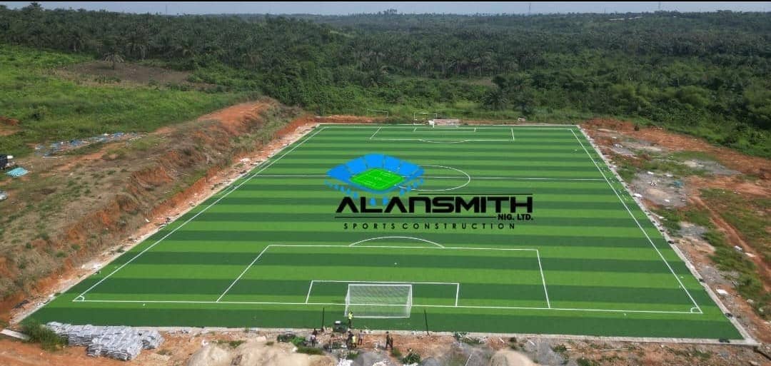 Alansmith constructs Imperial Football Club FIFA 2-star pitch in record time